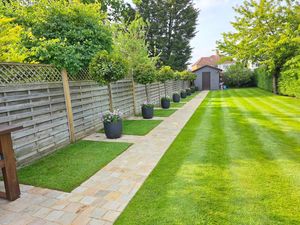 Photo 40- click for photo gallery